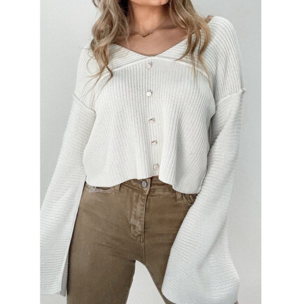 Cloud Ten Semi Cropped Sweater